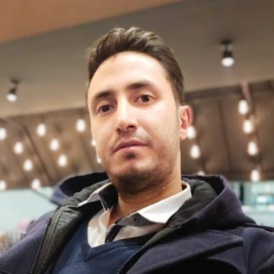 رضا ترکمان احمدي - هم بنیان گذار و مدیر فنی شرکت سی پل
مدیر فنی و برنامه نویس ارشد نرم افزار تمرینت
برنامه نویس و عاشق نرم افزار
ورزشکار و مربی بدنسازی
